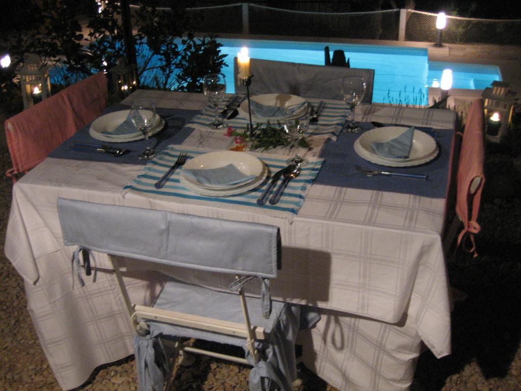 Apartments Mediterraneo Kaprije Bagian luar foto