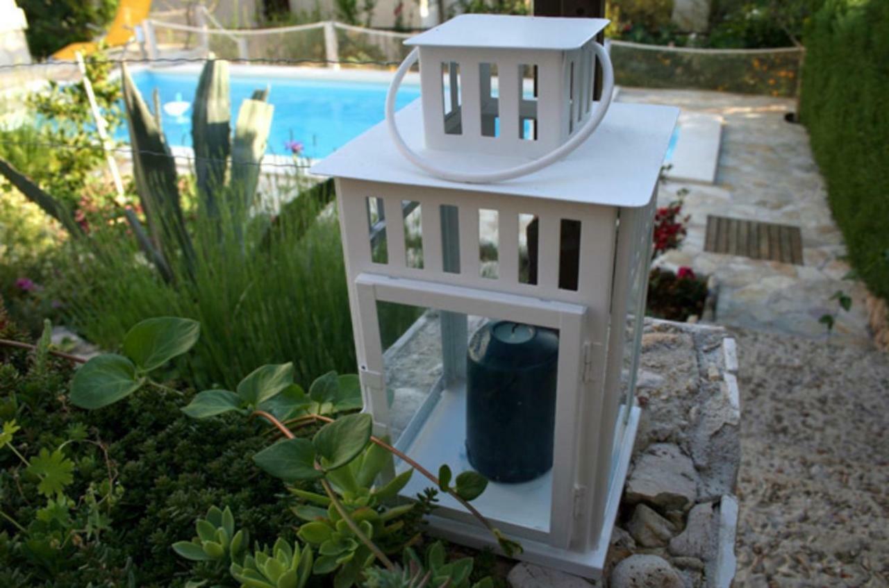 Apartments Mediterraneo Kaprije Bagian luar foto